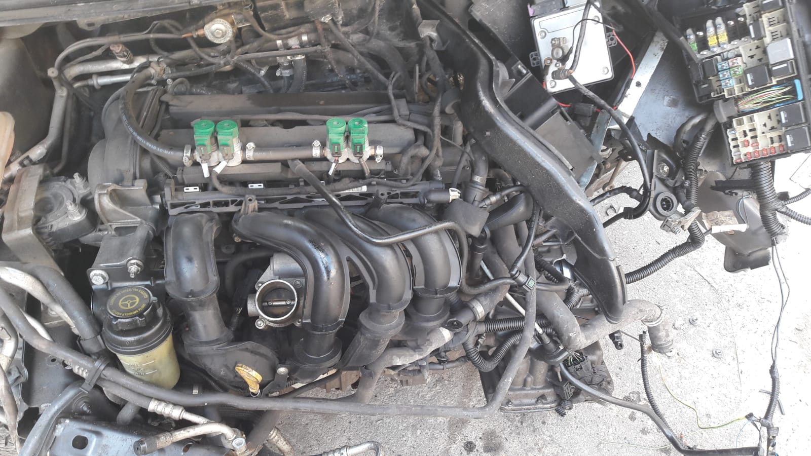 Ford Focus 2,5 1.6 Benzinli Komple Motor